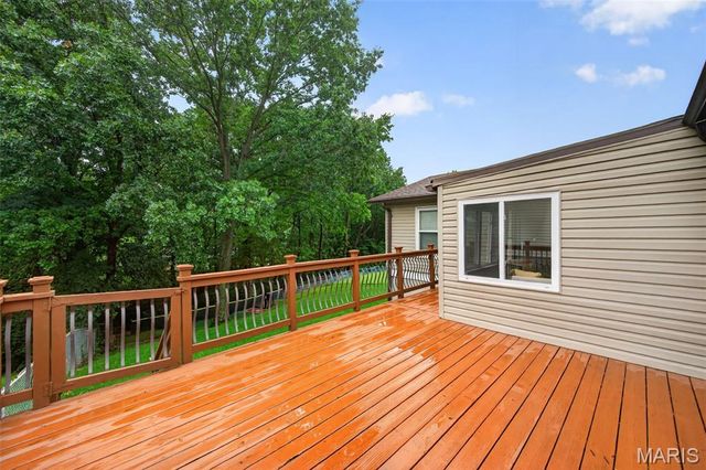 5738 Lost Brook Court, Oakville, MO 63129