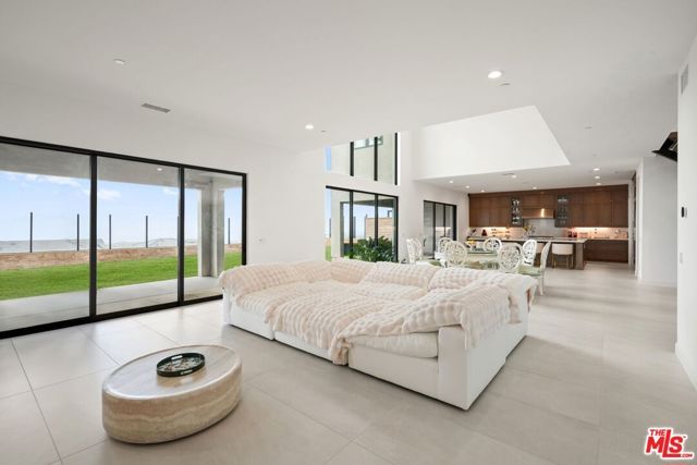 20244 W Albion Way, Porter Ranch (los Angeles), CA 91326