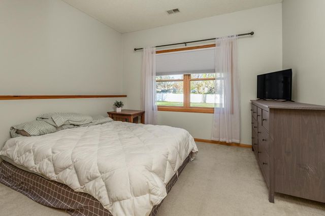 13968 Yosemite Avenue S, Savage, MN 55378