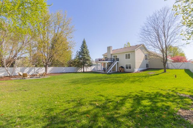 13968 Yosemite Avenue S, Savage, MN 55378