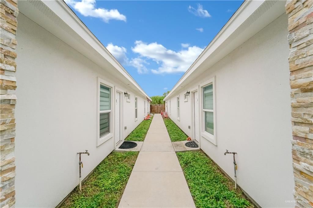 221 Rafael Drive, San Juan, TX 78589