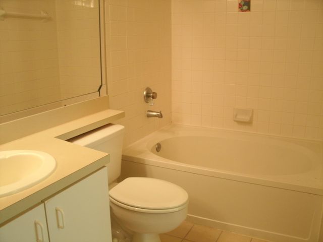 1780 Palm Cove Boulevard 6-302, Delray Beach, FL 33445
