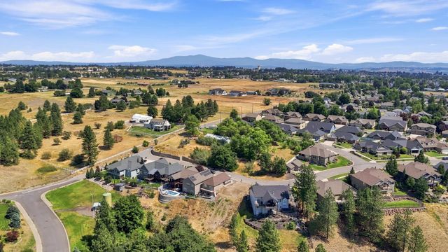7809 N Warren Ln, Spokane, WA 99208