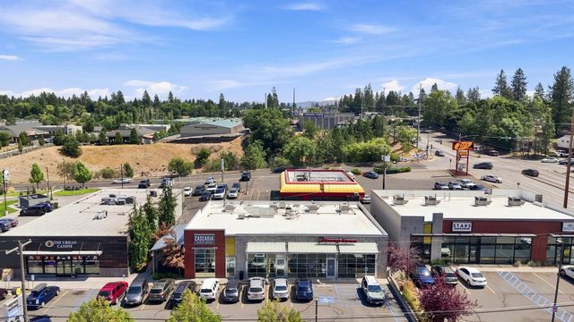 7809 N Warren Ln, Spokane, WA 99208
