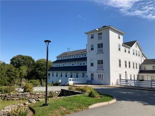 40 Web Avenue 9, North Kingstown, RI 02852