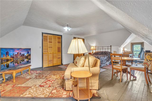 1041 4th Street, Beaver, PA 15009