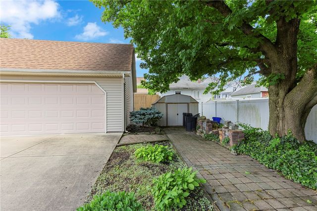 1041 4th Street, Beaver, PA 15009