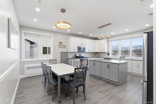 7 Park Street 301, Spring Valley, NY 10977