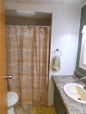 21922 Ottawa Road 14, Apple Valley, CA 92308