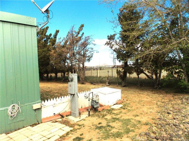 21922 Ottawa Road 14, Apple Valley, CA 92308