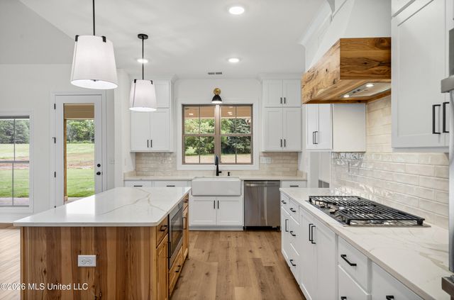 12331 Ingrams Mill Road, Byhalia, MS 38611