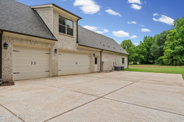 12331 Ingrams Mill Road, Byhalia, MS 38611