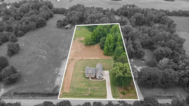 12331 Ingrams Mill Road, Byhalia, MS 38611