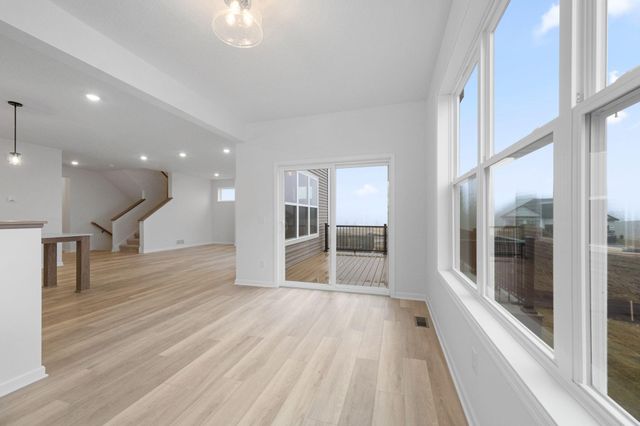 6559 Bellflower Drive, Minnetrista, MN 55331