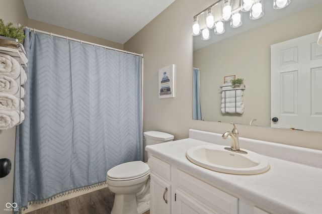 7572 Sycamore Grove Court, Indianapolis, IN 46260