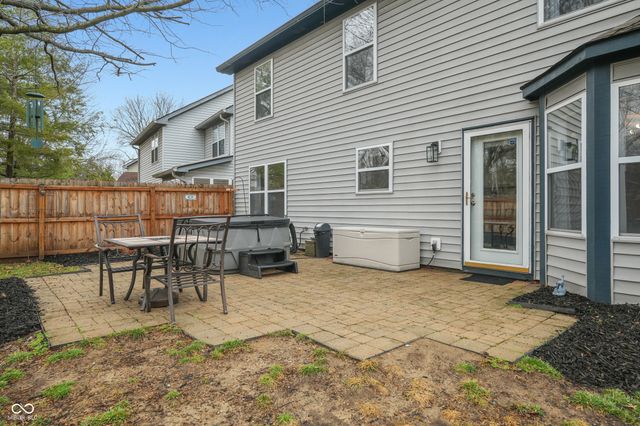 7572 Sycamore Grove Court, Indianapolis, IN 46260