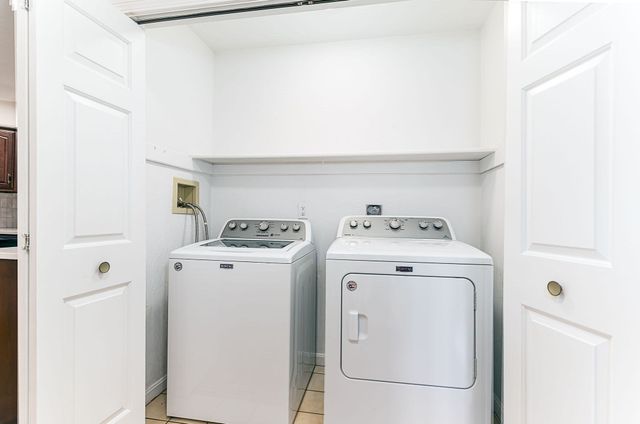 29 Oak Knoll Dr. 29, North Attleboro, MA 02760