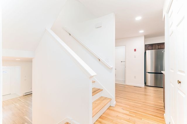29 Oak Knoll Dr. 29, North Attleboro, MA 02760