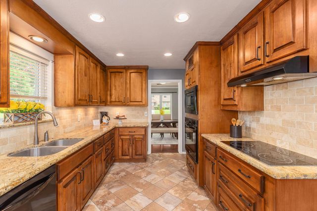 19139 Candletrail Drive, Spring, TX 77388