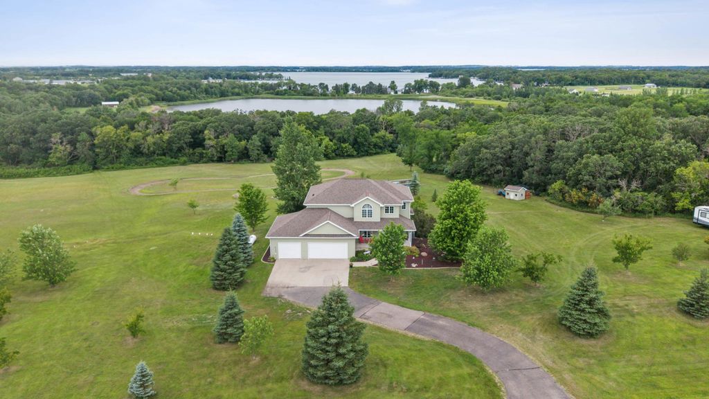 11150 Cormorant Heights Road, Audubon, MN 56511