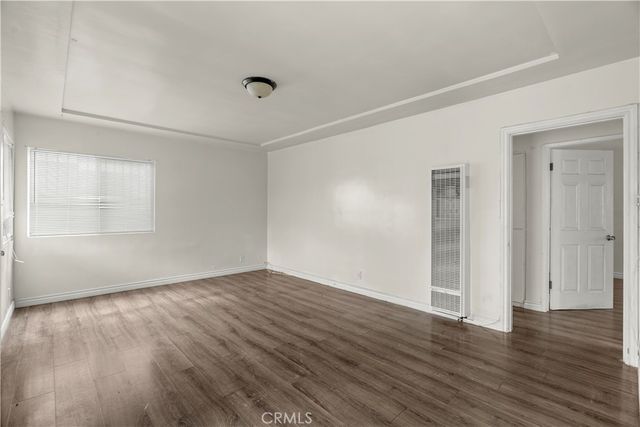 154 E 82nd Place, Los Angeles, CA 90003