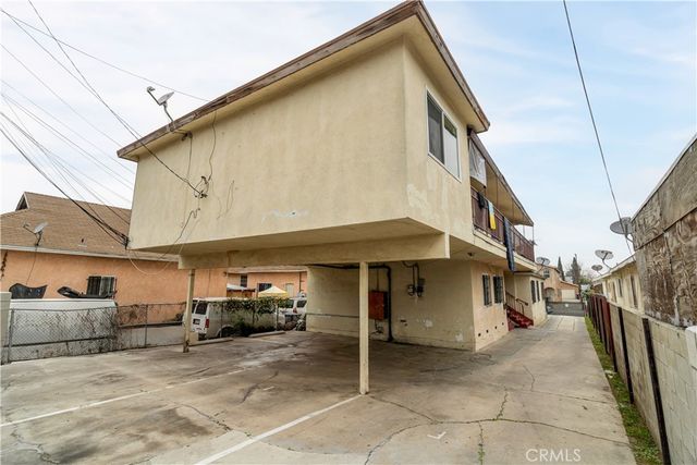 154 E 82nd Place, Los Angeles, CA 90003