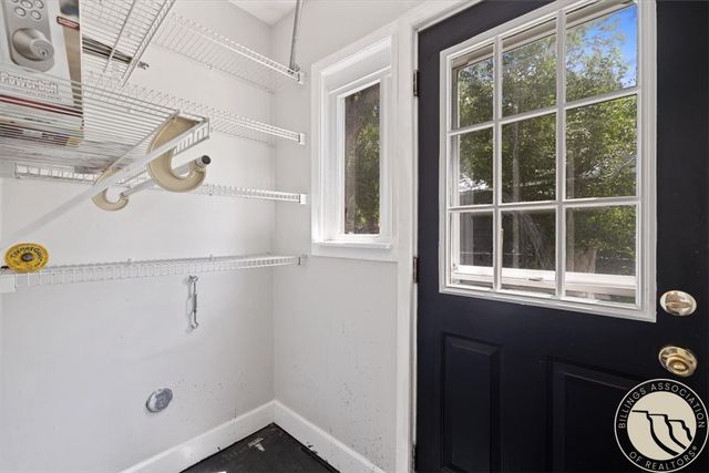 811 N 19th St, Billings, MT 59101