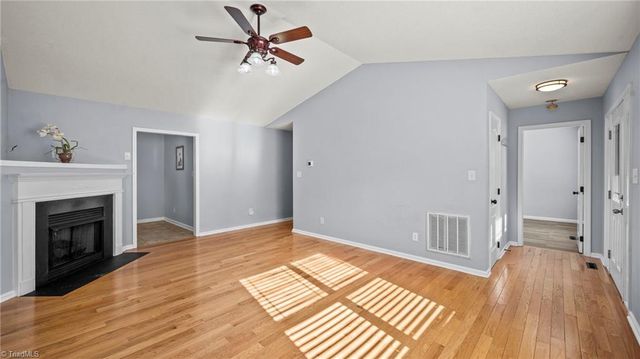 1743 Willa Place Drive, Kernersville, NC 27284