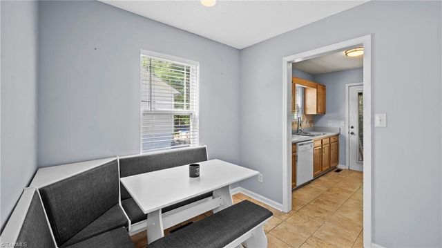 1743 Willa Place Drive, Kernersville, NC 27284