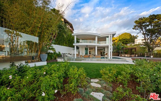 1609 Magnetic Terrace, Los Angeles, CA 90069