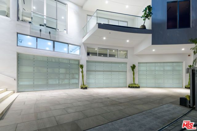 1609 Magnetic Terrace, Los Angeles, CA 90069