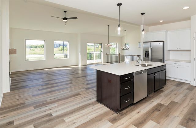 8924 Beery Place, Johnston, IA 50131