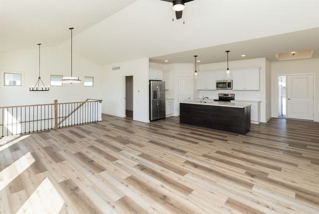 8924 Beery Place, Johnston, IA 50131