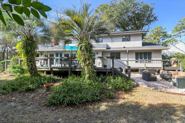 17 Salt Wind Way, Hilton Head Island, SC 29926