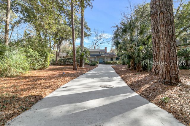 17 Salt Wind Way, Hilton Head Island, SC 29926