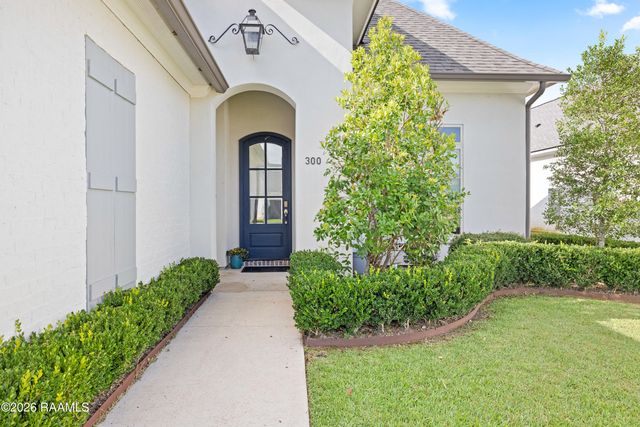 300 Cedar Lake Drive, Youngsville, LA 70592