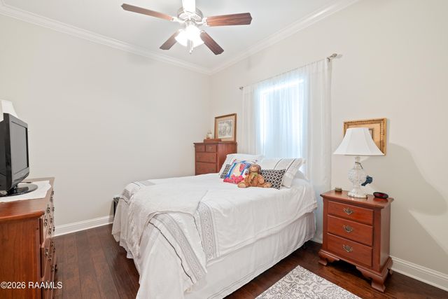 300 Cedar Lake Drive, Youngsville, LA 70592