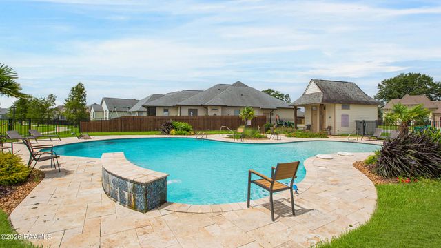 300 Cedar Lake Drive, Youngsville, LA 70592