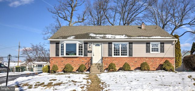 111 EVERETT AVE, Willow Grove, PA 19090