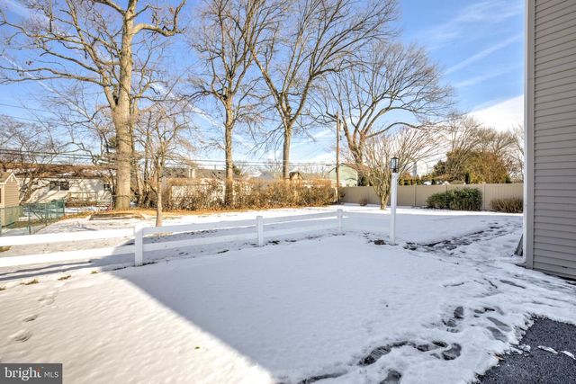 111 EVERETT AVE, Willow Grove, PA 19090