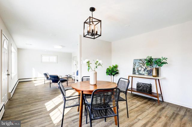 111 EVERETT AVE, Willow Grove, PA 19090