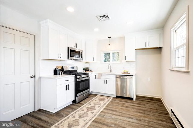 111 EVERETT AVE, Willow Grove, PA 19090