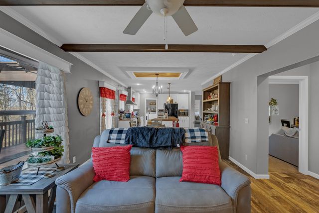 15000 Dodson Branch Hwy, Cookeville, TN 38501