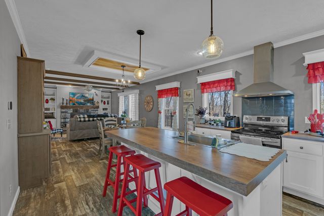 15000 Dodson Branch Hwy, Cookeville, TN 38501