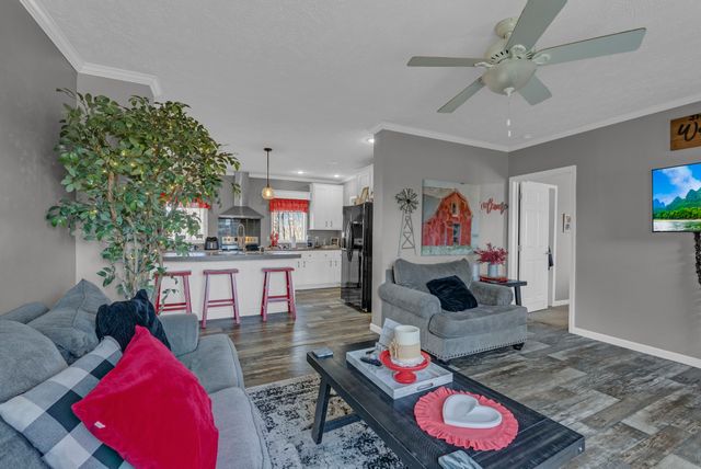 15000 Dodson Branch Hwy, Cookeville, TN 38501