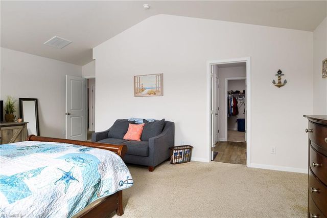 1242 Hickory Point Drive, Lexington, NC 27292