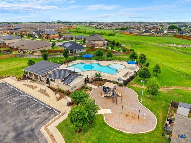 8815 Sky Crest Drive, Temple, TX 76502