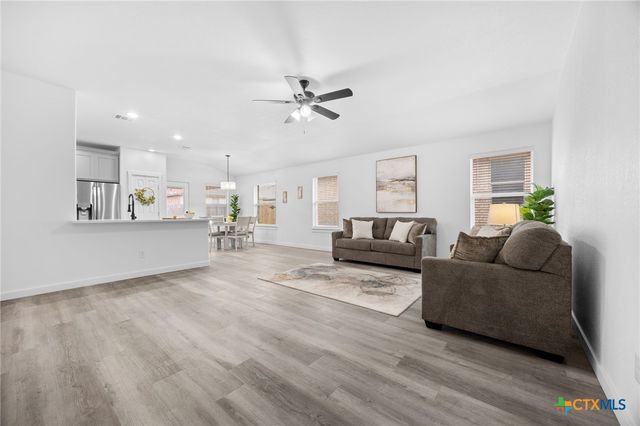 8815 Sky Crest Drive, Temple, TX 76502