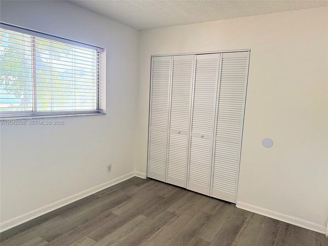 8560 N Sherman Cir 302, Miramar, FL 33025