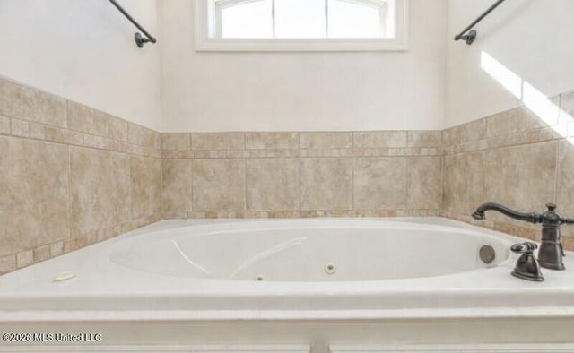 109 Bear Creek Circle, Canton, MS 39046